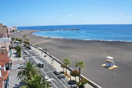 Santa Cruz de La Palma recupera las sesiones gratuitas de gimnasia de mantenimiento en la playa