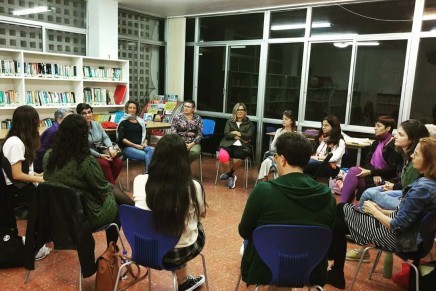 Se reanuda en Los Llanos el club de lectura “Un Bosque Propio” con el libro “Cometierra”