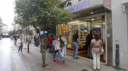 6.393 euros de dulce solidaridad gallega para La Palma, desde la Confitería Capri en Pontevedra